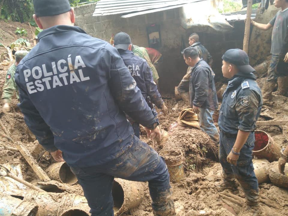 Localiza SSP a siete personas fallecidas por derrumbes en Xalapa