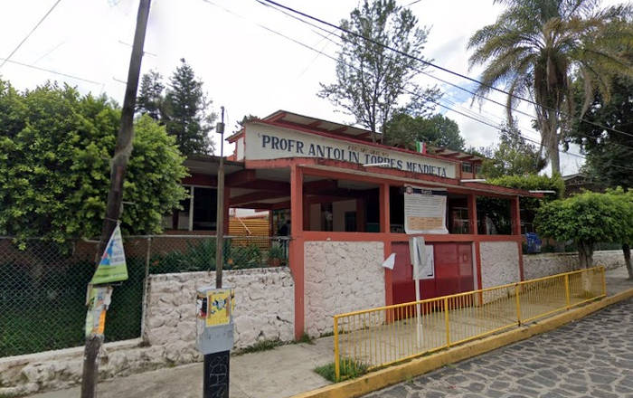 En Xalapa, Covid-19 ya cerró una escuela secundaria