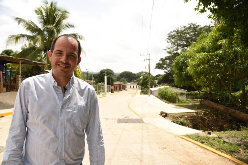 «Cumplimos el compromiso que hicimos con la comunidad de Los Pinos»: Tavo Pérez
