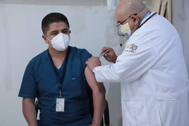 A finales de octubre 80 por ciento de Veracruzanos estarán vacunados contra COVID