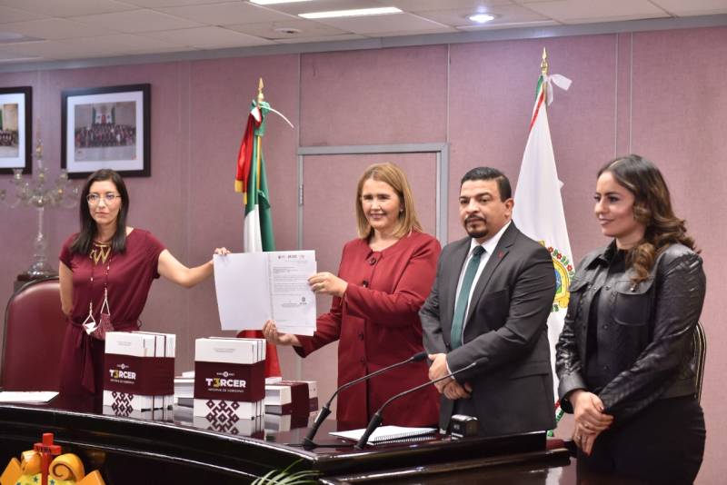 Recibe LXVI Legislatura el Tercer Informe del gobernador Cuitláhuac García