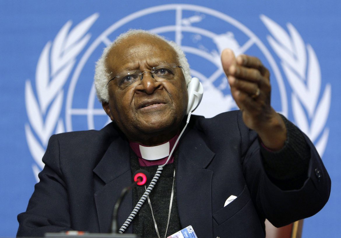 Muere Desmond Tutu, premio Nobel de la Paz