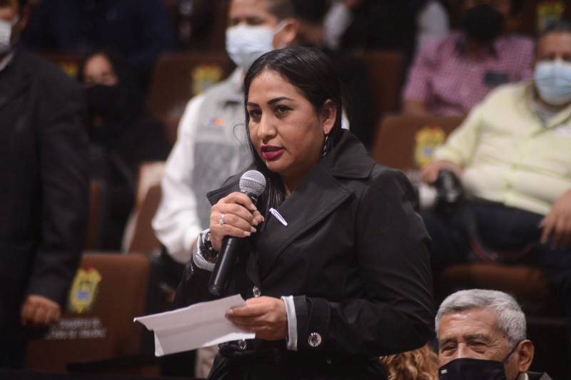 Respalda diputada Janix Liliana Castro proceso de basificación docente en la SEV