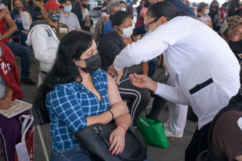 Vacunadas contra coronavirus, 78.5 millones de personas en México