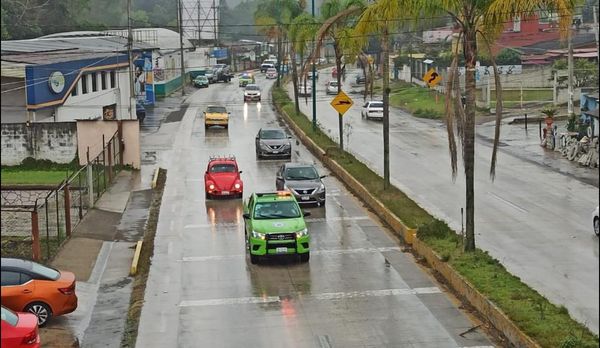 Refuerza Tránsito del Estado operativo carrusel sobre el bulevar Xalapa-Coatepec