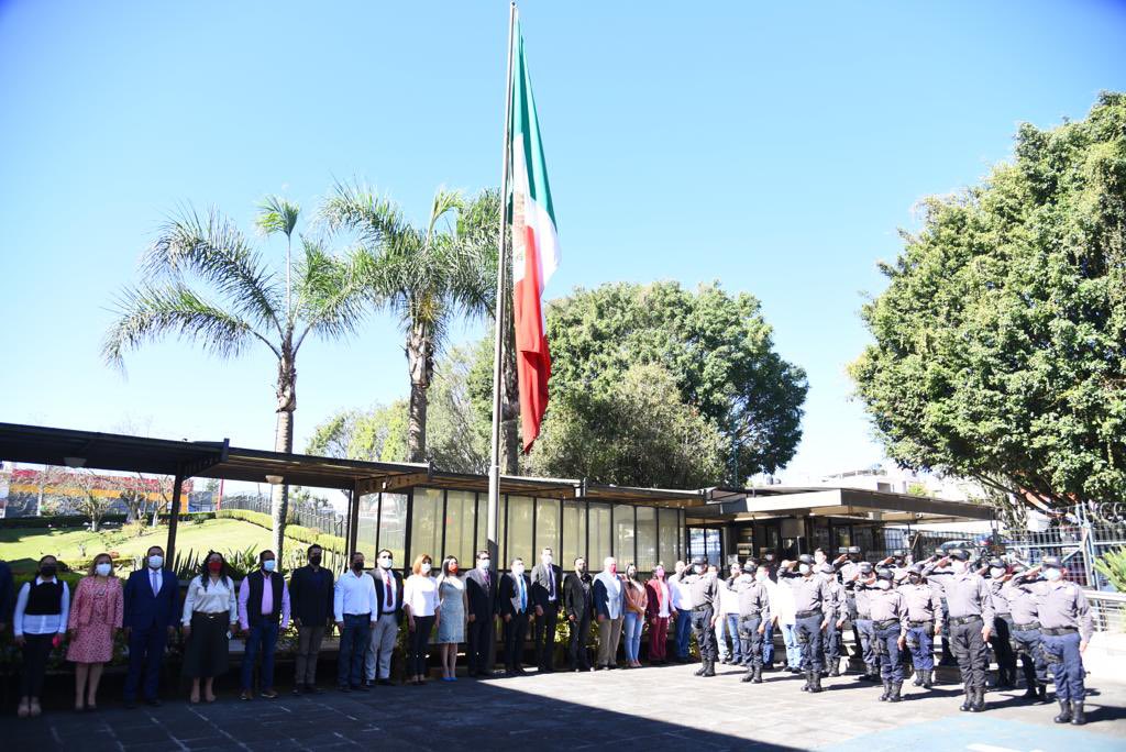 Celebra Congreso de Veracruz el Día de la Bandera de México