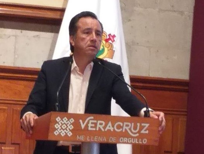 Rechaza Cuitláhuac García que ciudadanos de Coatzacoalcos se armen para su defensa