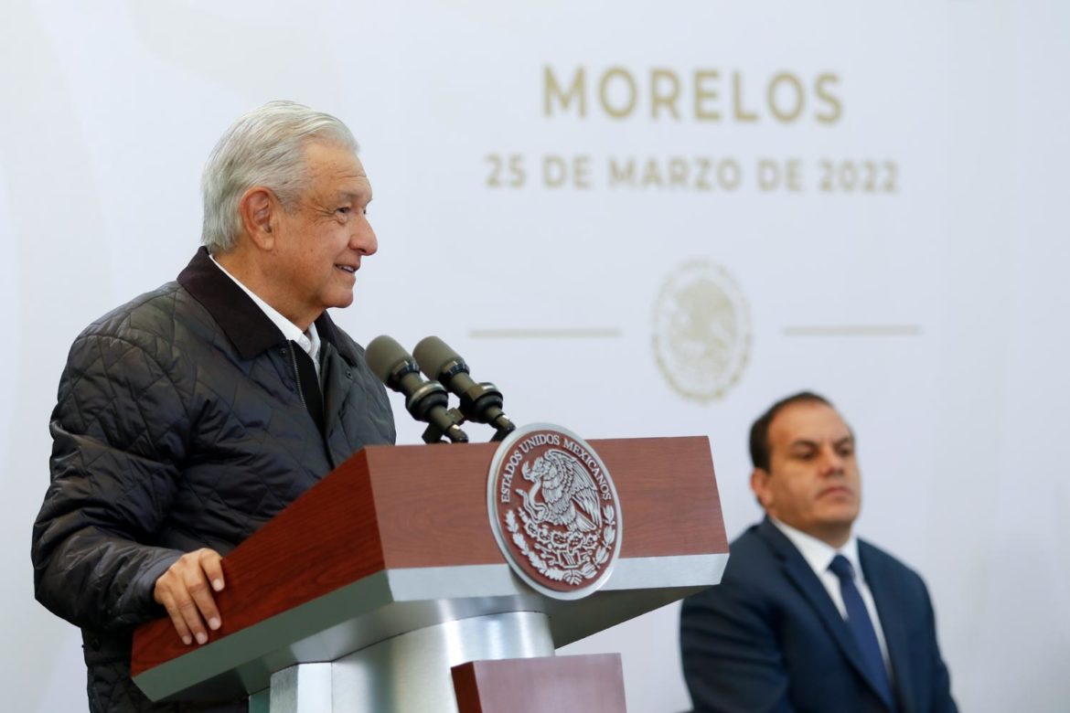 «México no es colonia», responde AMLO ante señalamientos que en México hay espías rusos