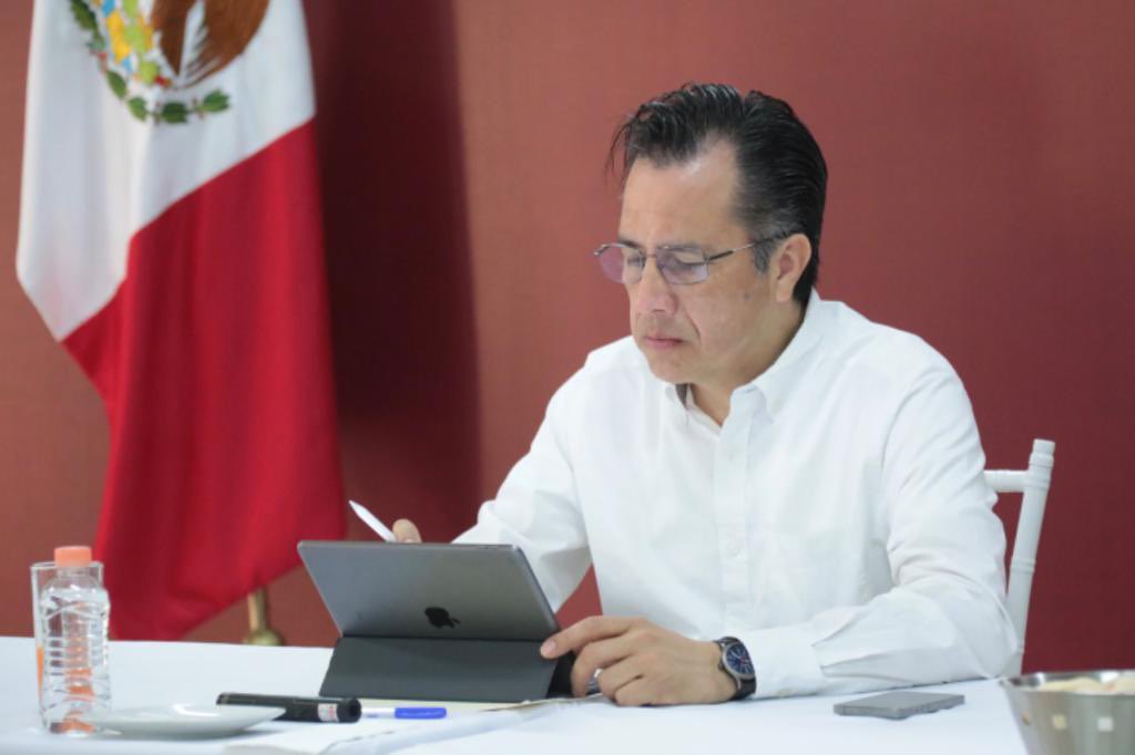 En abril regresarán todos a clases presenciales en Veracruz, confirma el Gobernador Cuitláhuac