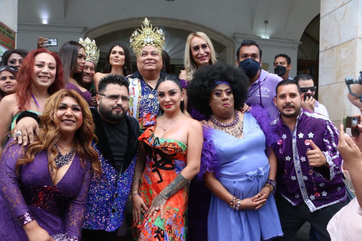 Se registra Erubiel Sosa “El Panda” para candidato a Rey de la Alegría del Carnaval de Veracruz
