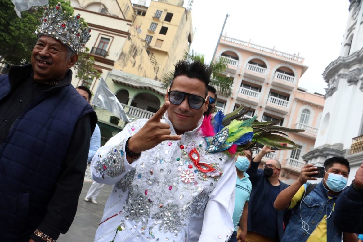 Willy “El que más brilla” es candidato oficial a Rey de la Alegría del Carnaval de Veracruz 2022