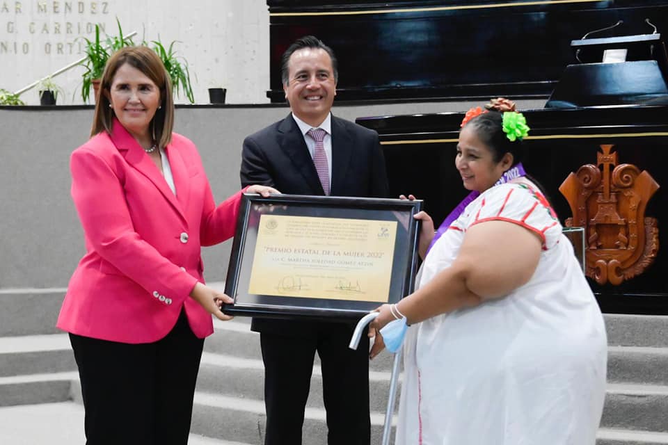 Veracruz trabaja por la reivindicación de las mujeres, en especial las indígenas: Cuitláhuac García