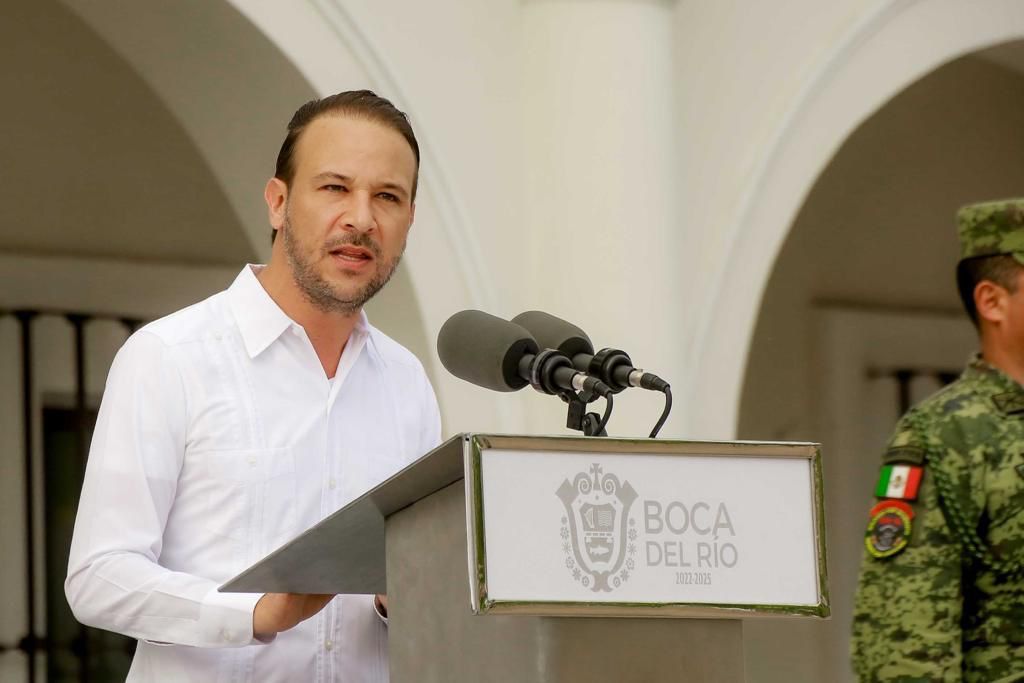 Los trabajadores son el impulso para que Boca del Río siga siendo lo mejor de Veracruz: Alcalde JM Unánue