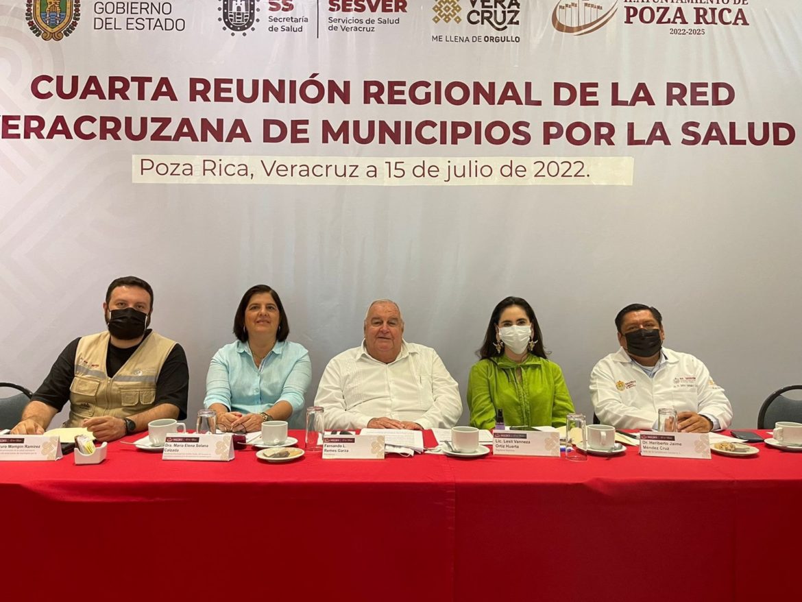 Participa María Elena Solana Calzada en la Cuarta Reunión Regional de la Red Veracruzana de Municipios por la Salud
