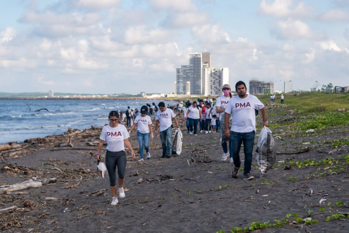 Realizan jornada de limpieza en la Isla del Amor en Alvarado