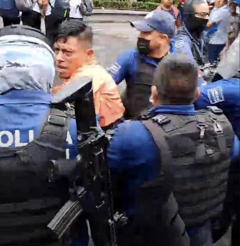 Los actos de represión en Coatepec