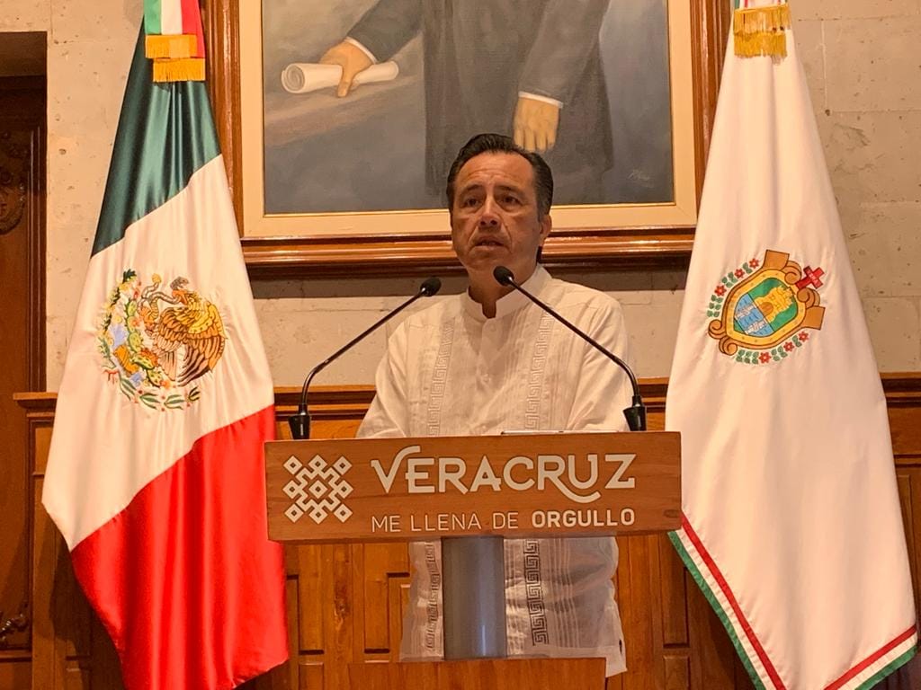 Gobernador Cuitláhuac García Jiménez va contra juez federal de Coatzacoalcos