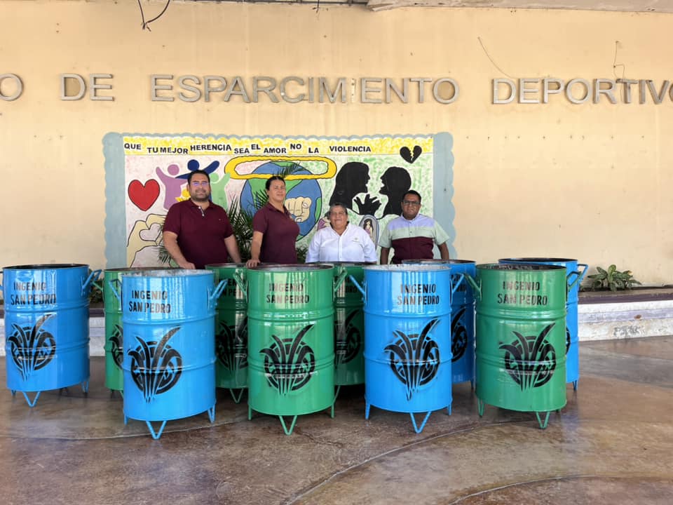 Ayuntamiento dispersa contenedores para basura en diferentes puntos de Lerdo de Tejada