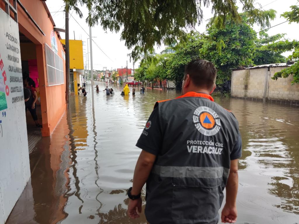 27 municipios de Veracruz afectados por las intensas lluvias; pedirían declaratoria de emergencia
