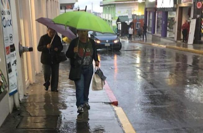 Inicia Septiembre con tormentas y lluvias en la entidad veracruzana