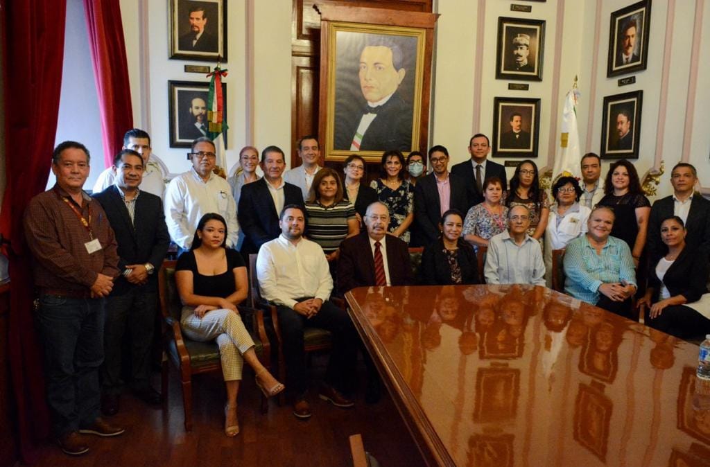 Contraloria del estado entrega Premio Nacional de Contraloría Social 2022 al Centro de Salud «Dr. Gastón Melo» de SS|SESVER