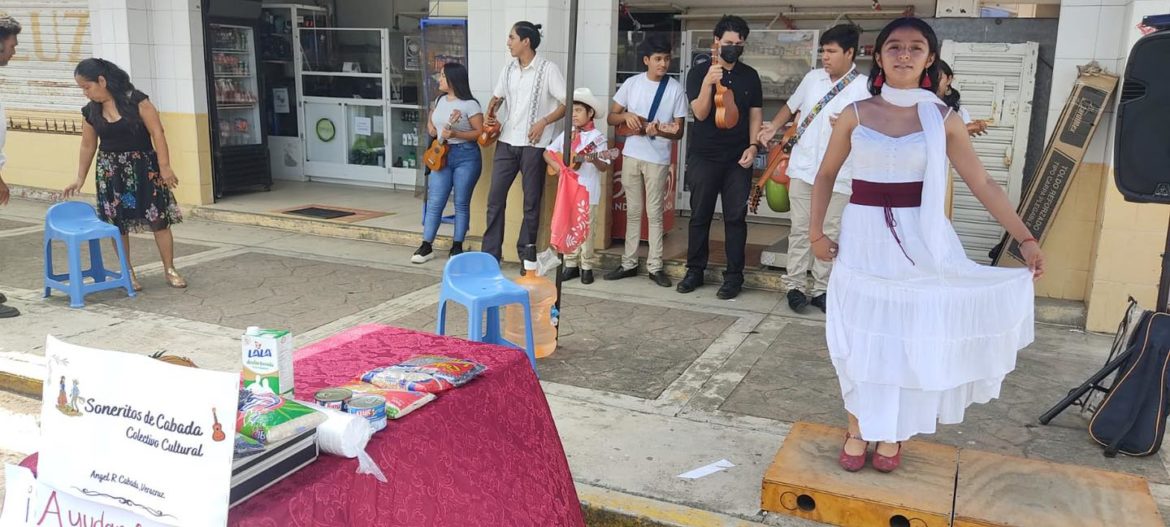 DIF Municipal y colectivo cultural “Soneritos de Cabada” realizan colecta de víveres para damnificados