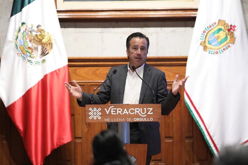 Se aplicará la ley a elementos de la SSP acusados de robo a autotransporte, dice Cuitláhuac