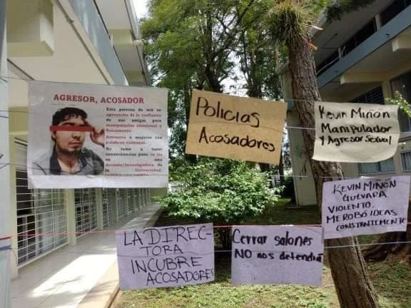 Instalan Tendedero Del Acoso En La Facultad De Humanidades De La Uv La Info De Veracruz 4620