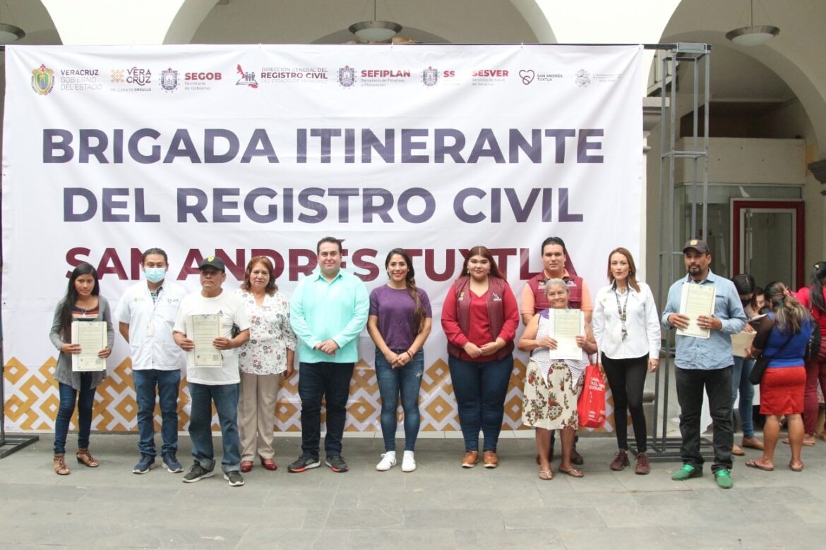 Gobierno Estatal y Municipal traen Brigada General del Registro Civil a San Andrés Tuxtla