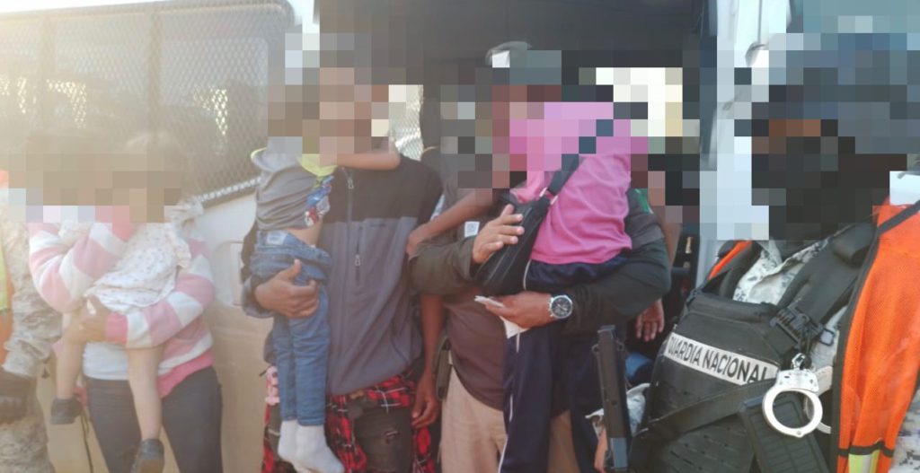 Brinda SSP resguardo a 14 migrantes en Isla, Cosoleacaque y Fortín