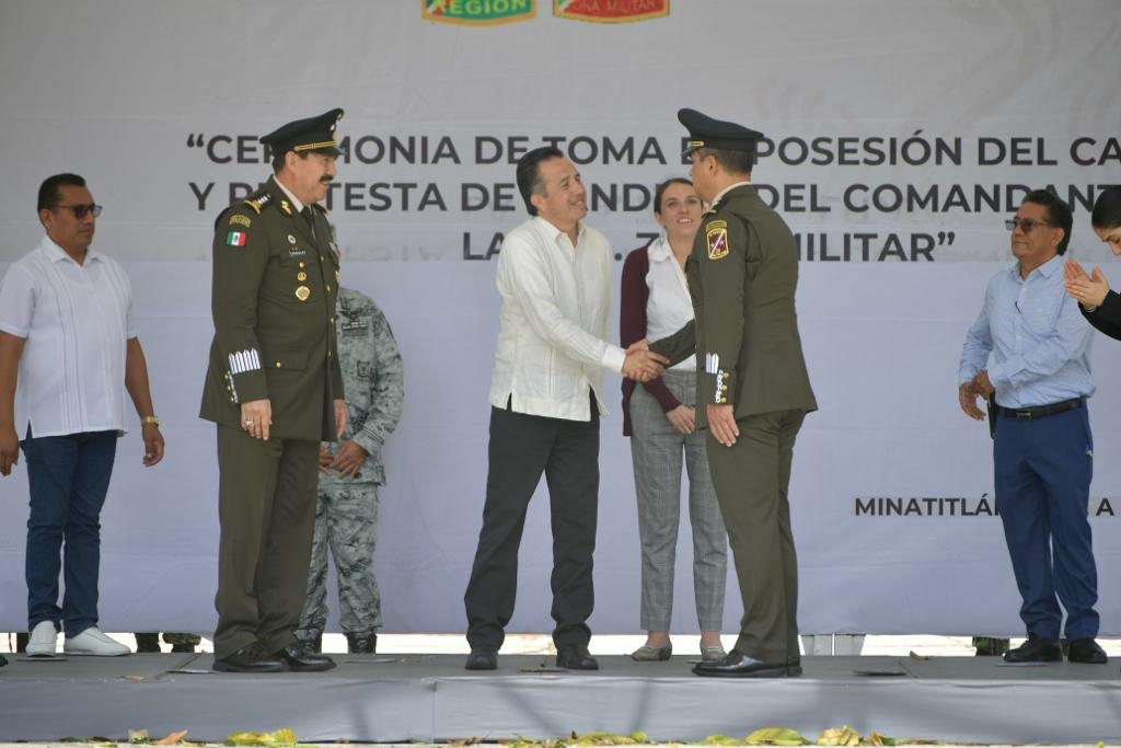 Gobernador da bienvenida a nuevo comandante de la 29 Zona Militar en Minatitlán