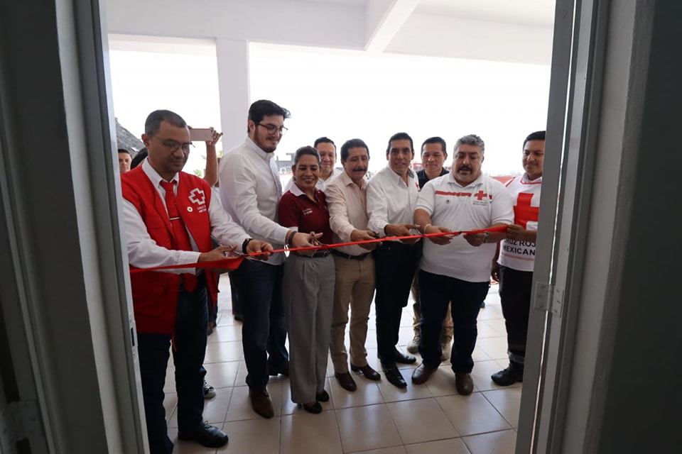 Consejo Directivo de Cruz Roja en San Andrés Tuxtla y DIF Municipal inauguran aula de capacitaciones.