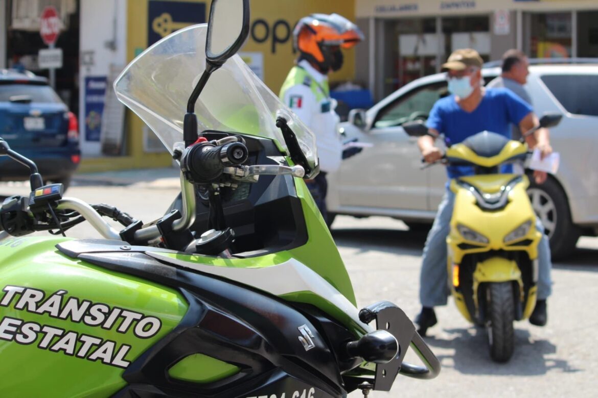 En Veracruz, multas de hasta 3 mil pesos a motociclistas por no usar casco