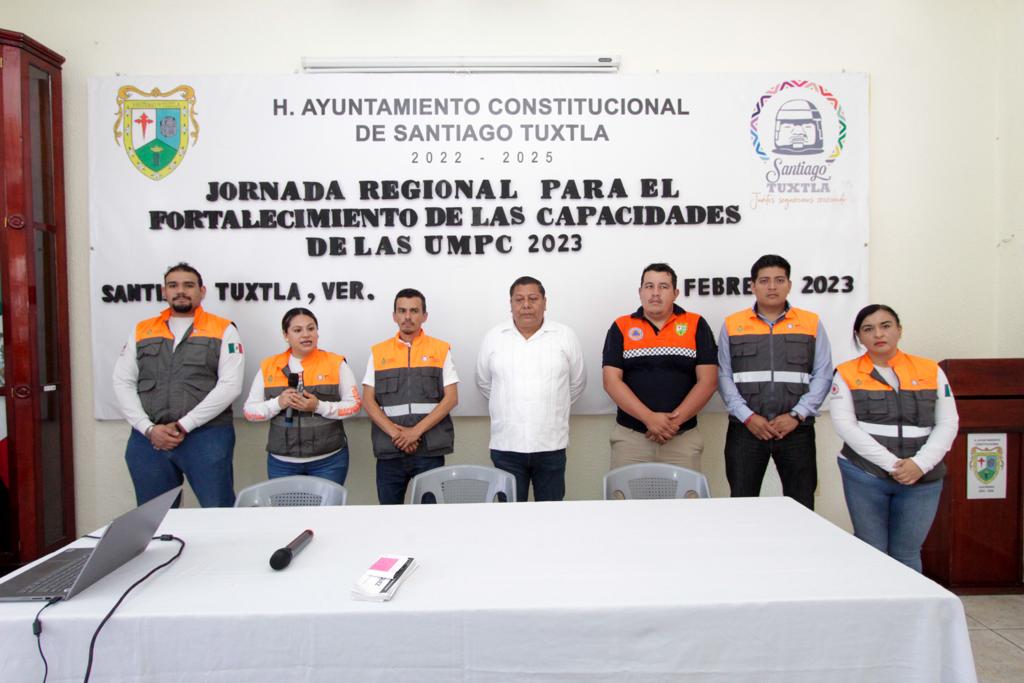 Llevan a cabo la Jornada Regional para el Fortalecimiento de las Capacidades de las Unidades Municipales de Protección Civil, en Santiago Tuxtla