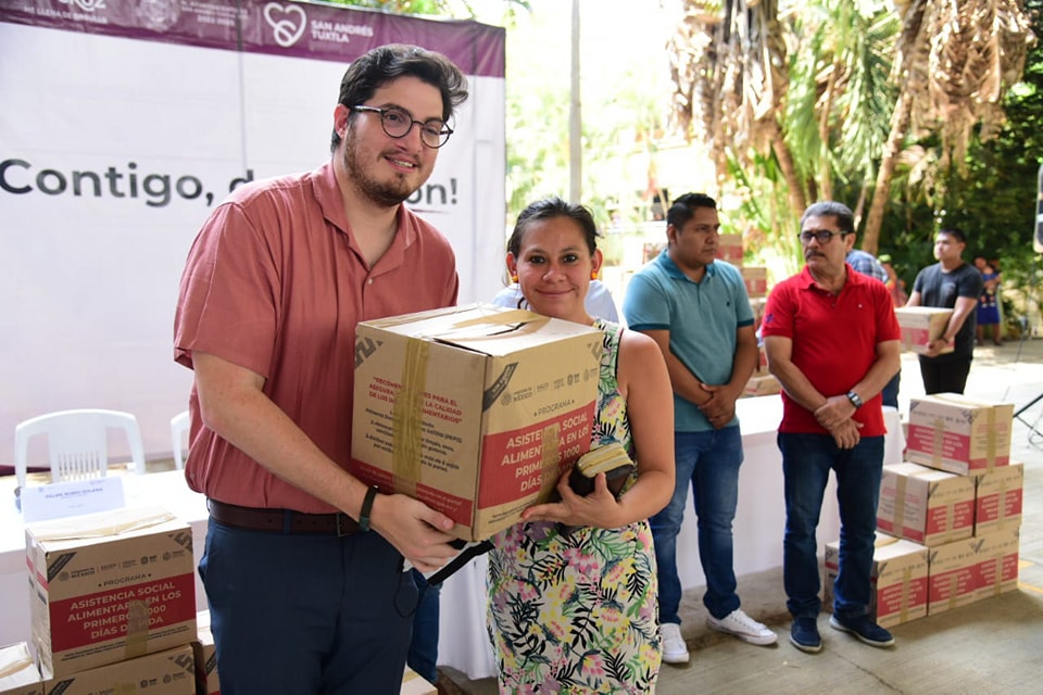 Entrega DIF Municipal de San Andrés Tuxtla más de 700 apoyos del programa 1000 días de vida