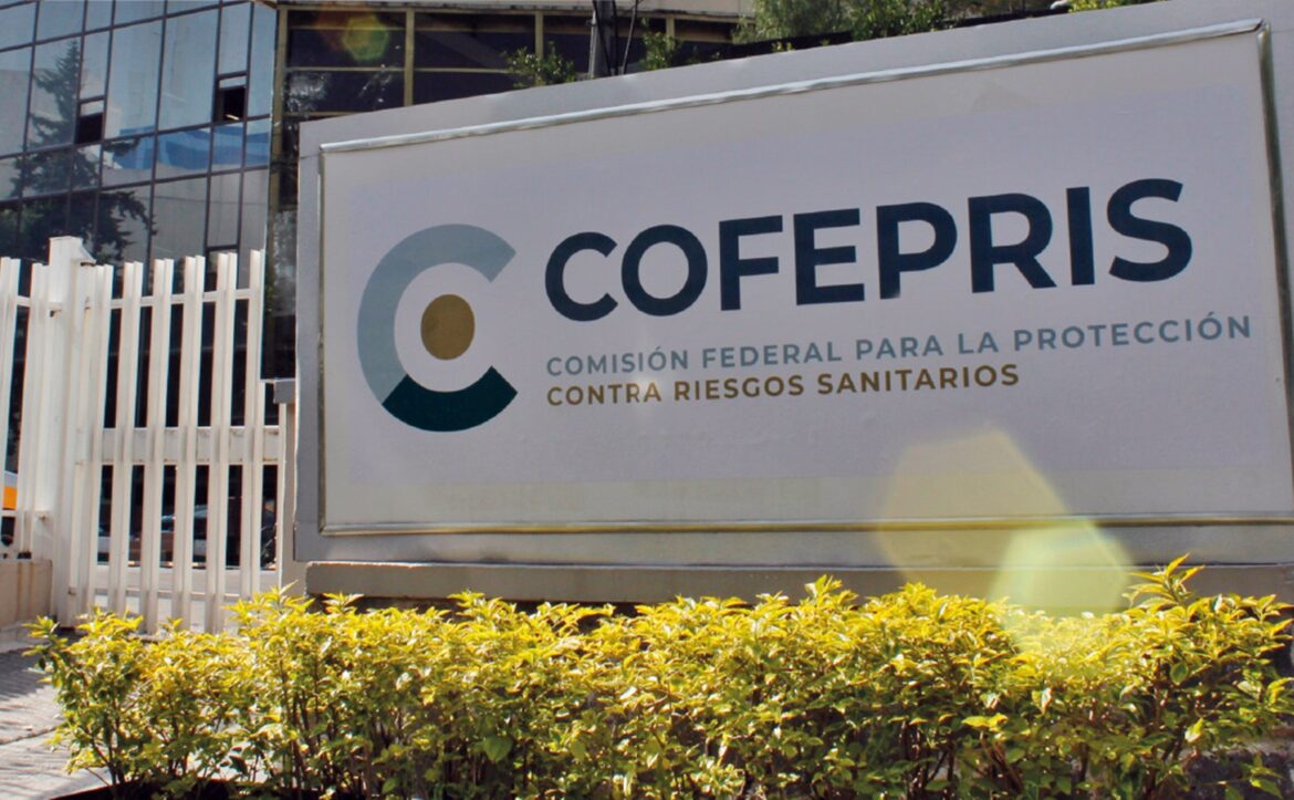 Advierte COFEPRIS sobre maestrías «patito» en «Cirugías Estéticas» en dos universidades de Veracruz