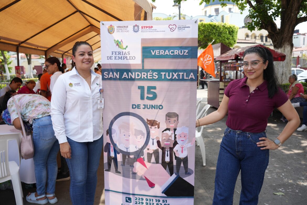 Ayuntamiento realiza Feria del Empleo en San Andrés Tuxtla