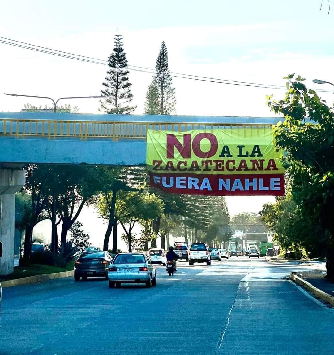 Comienza la guerra sucia; aparece propaganda contra Nahle en Xalapa