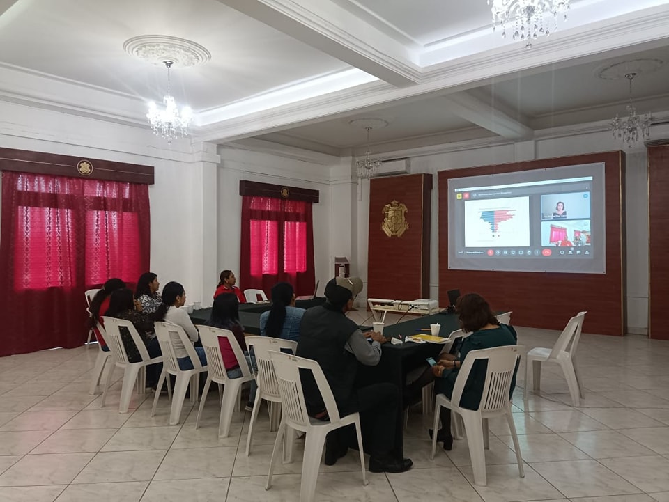 Fortaleciendo el papel de la mujer ante el cambio climático, Dirección de Ecología y Medio Ambiente e IMM de San Andrés Tuxtla participan en videoconferencia.