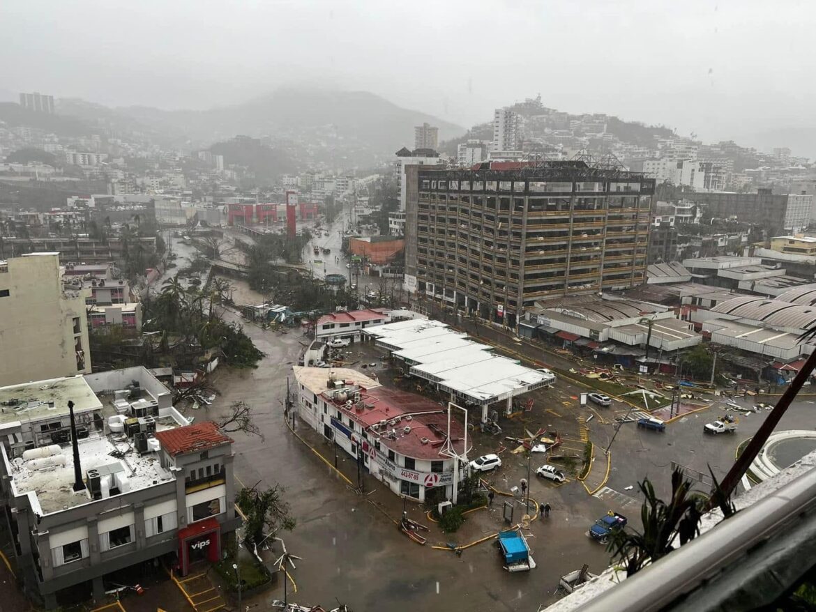 27 muertos deja huracán «Otis» en Guerrero
