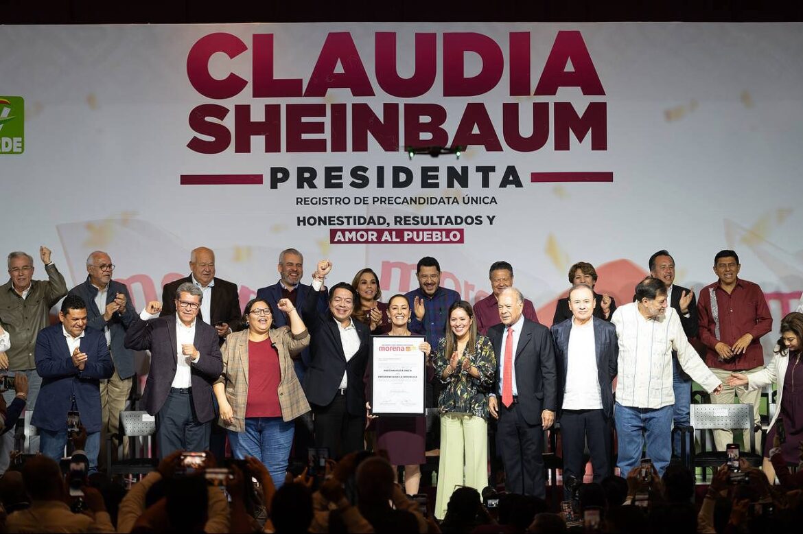 Morena, PTV y Verde entregan a Claudia Sheinbaum constancia como precandidata única a la presidencia