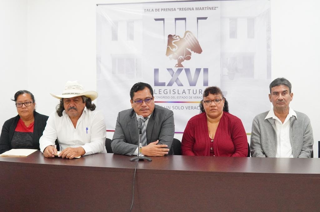 Un fraude, la consulta ciudadana de Isleño; Congreso no autorizará venta del salón social de El Tejar: Maleno Rosales
