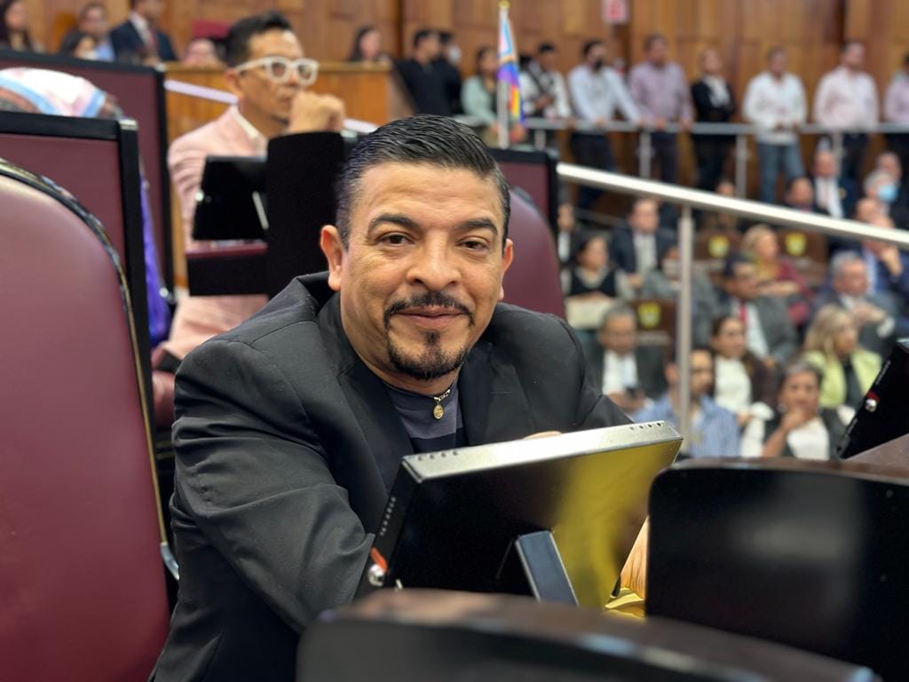 Veracruz merece legisladores comprometidos; Congreso sancionará a faltistas: Juan Javier Gómez Cazarín