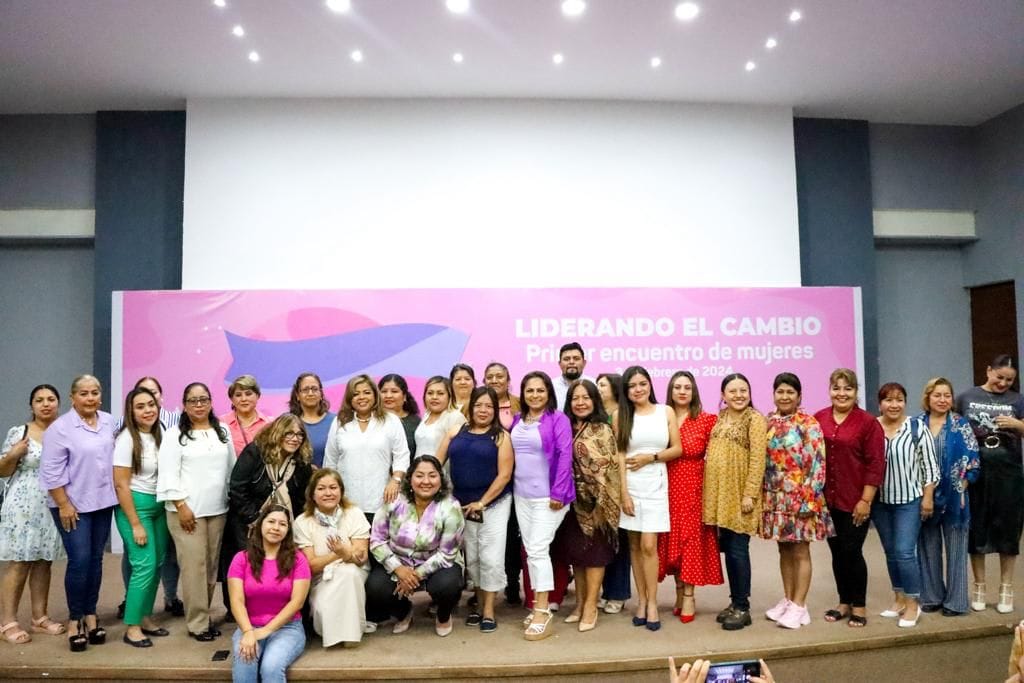 Realizan Primer Encuentro de Mujeres “Liderando el Cambio”