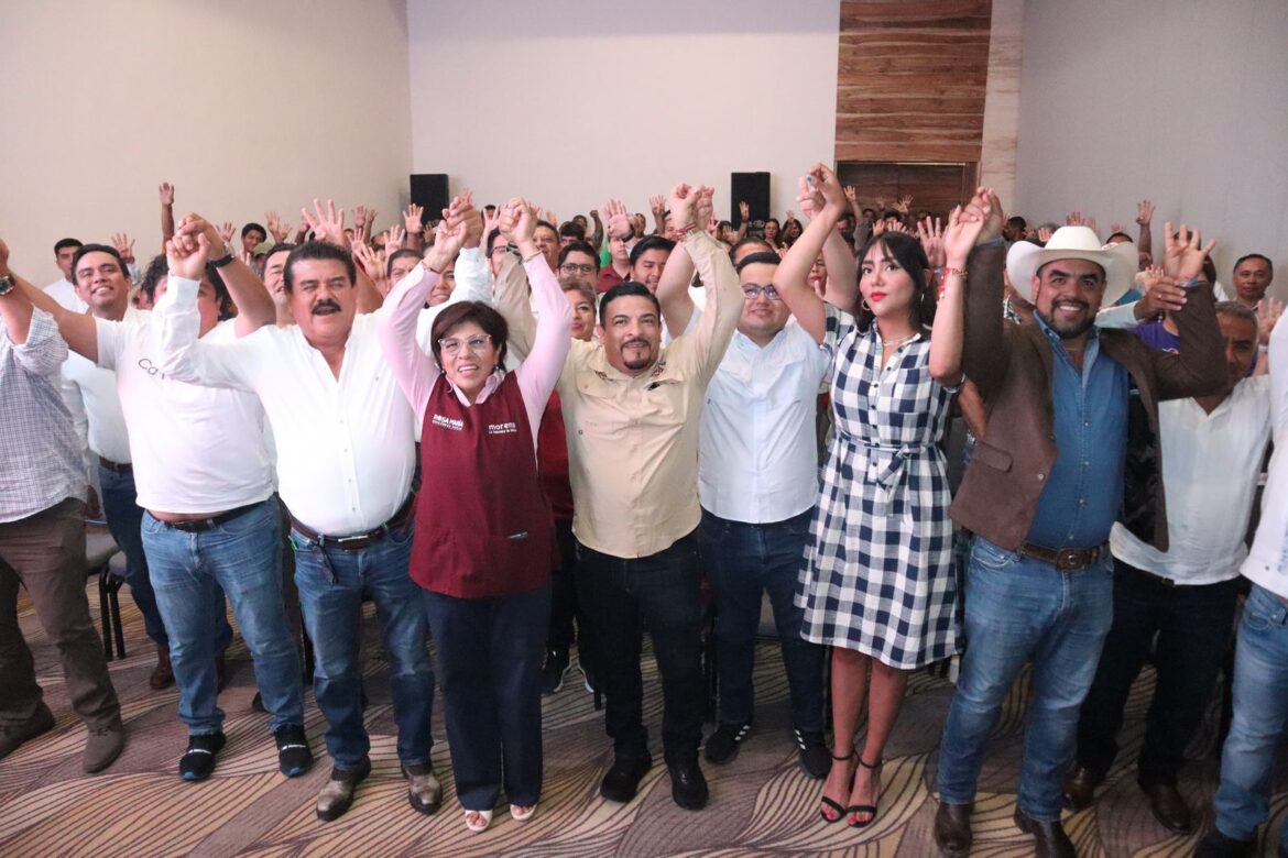 Desbandada de alcaldes perredistas; se suman públicamente al proyecto de Rocío Nahle